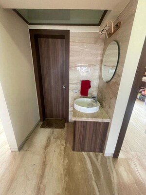 Bathroom in 5 BHK Apartment at Chembur – for Sale