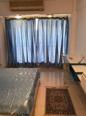 Bedroom in 2 BHK Apartment at Bandra West – for Rent