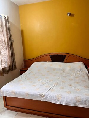Bedroom in 2 BHK Apartment at Raheja Woods, Kalyani Nagar – for Rent