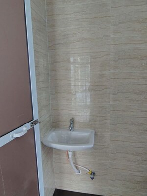 Bathroom in 1.5 BHK Apartment at Ghansoli – for Rent