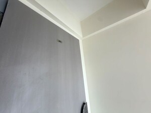Room in 3 BHK Apartment at Dhamji Shamji Mahavir Spring Tulip Phase 1, Pokhran Road No Two – for Rent