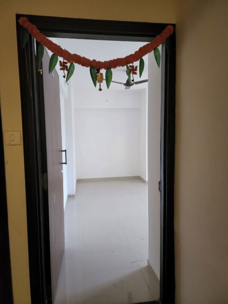 undefined, vijay-vilas-taurus-building-11-to-15 2 Bedroom 700 Sq.Ft. Apartment In Ghodbunder Road Thane 10604644