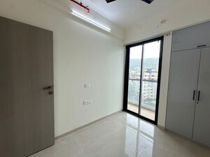 Room in 3 BHK Apartment at Damji Shamji Mahavir Spring Tulip Phase 1, Pokhran Road No Two – for Rent