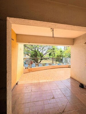 Room in 2 BHK Apartment at Riddhi Zoa Complex, Mundhwa – for Sale