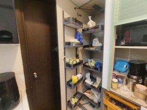 Furnished Amenities in 3 BHK Apartment at Mayfair Apartments Banjara Hills, Banjara Hills – for Rent