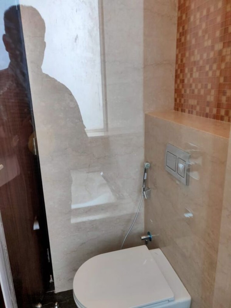 Bathroom, lodha-kiara 3.5 Bedroom 1415 Sq.Ft. Apartment In Worli Mumbai 10604649