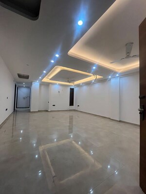 4 BHK Builder Floor For Rent in Saket