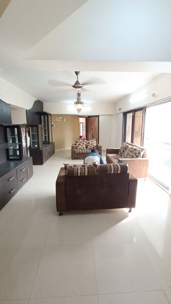 3 BHK Apartment For Rent in Prime Rose Apartment Andheri West in Andheri West, Mumbai