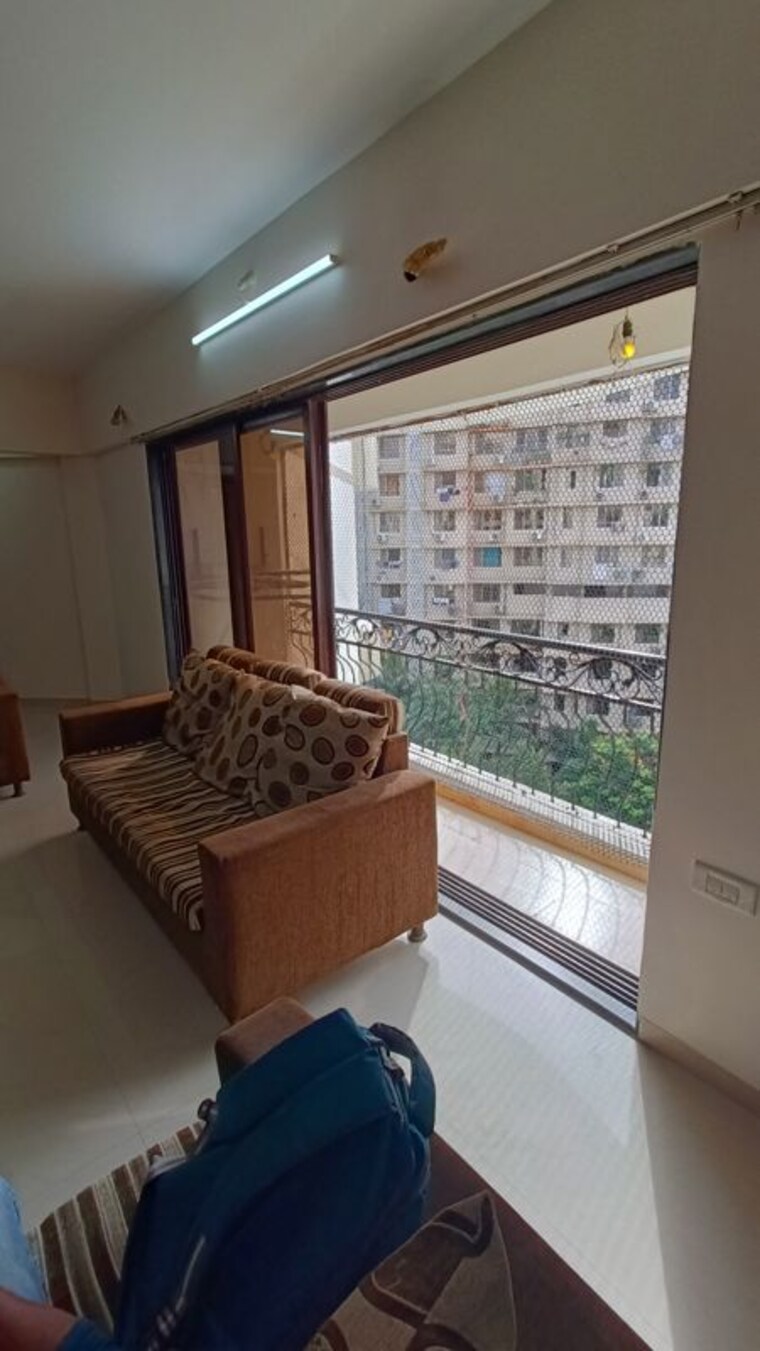 Living Room, prime-rose-apartment-andheri-west 3 Bedroom 1200 Sq.Ft. Apartment In Andheri West Mumbai 10604683