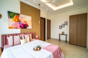 Bedroom in 4 BHK Apartment at KL Astoria, Bandra West – for Sale