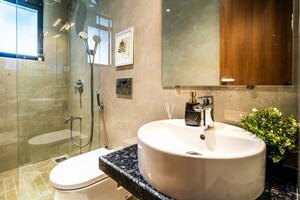 Bathroom in 4 BHK Apartment at KL Astoria, Bandra West – for Sale