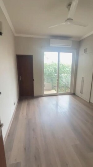 Room in 3 BHK Apartment at Prestige Beverly Hills, Kokapet – for Rent