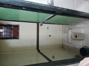 Bathroom in 1 BHK Apartment at Sector 10 Airoli – for Rent