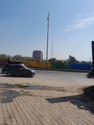  Warehouse For Rent in Unitech The Residences Sector 33, Sector 33