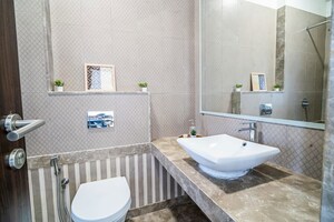 Bathroom in 3 BHK Apartment at Kalpataru Radiance, Goregaon West – for Sale
