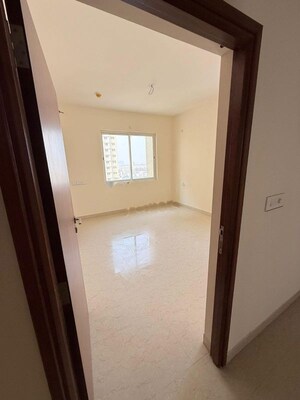 Room in 3 BHK Apartment at Aurobindo The Regent, Kondapur – for Rent