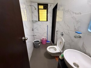 Team Area in 6 BHK Apartment at Kalpataru Hills, Manpada – for Rent