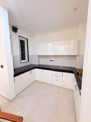 Kitchen in 2 BHK Builder Floor at Sector 15 – for Rent