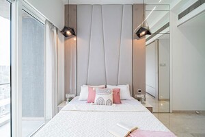 Bedroom in 4 BHK Apartment at Lodha Fiorenza, Goregaon East – for Sale