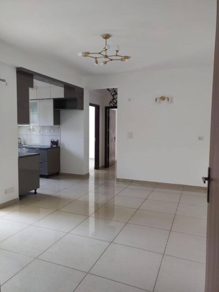 Room, gulshan-botnia 2 Bedroom 1025 Sq.Ft. Apartment In Sector 144 Noida 10543001