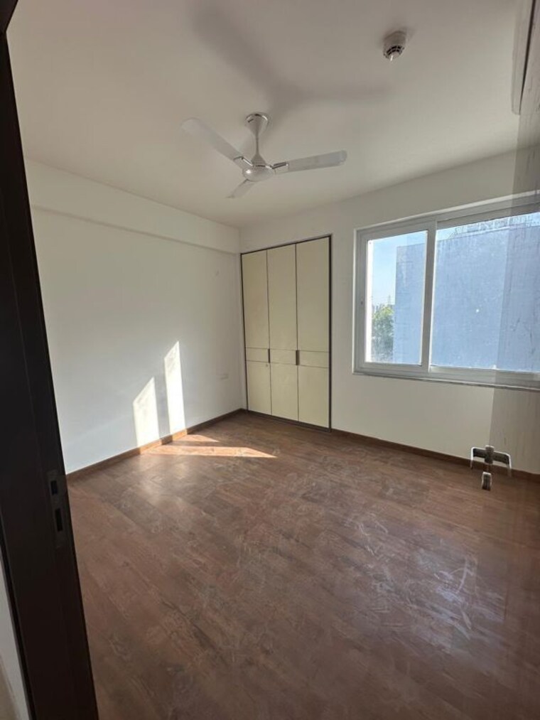 Room, dlf-alameda 3 Bedroom 2250 Sq.Ft. Apartment In Sector 73 Gurgaon 10604826