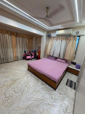 Bedroom in 2 BHK Apartment at Datta Tower Thane, Naupada – for Rent