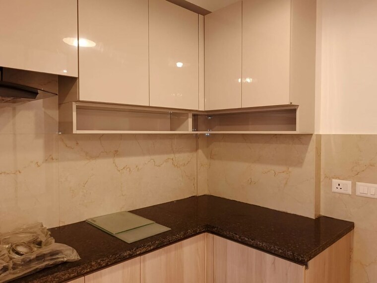 Kitchen, smart-world-orchard 2 Bedroom 1200 Sq.Ft. Apartment In Sector 61 Gurgaon 10604838