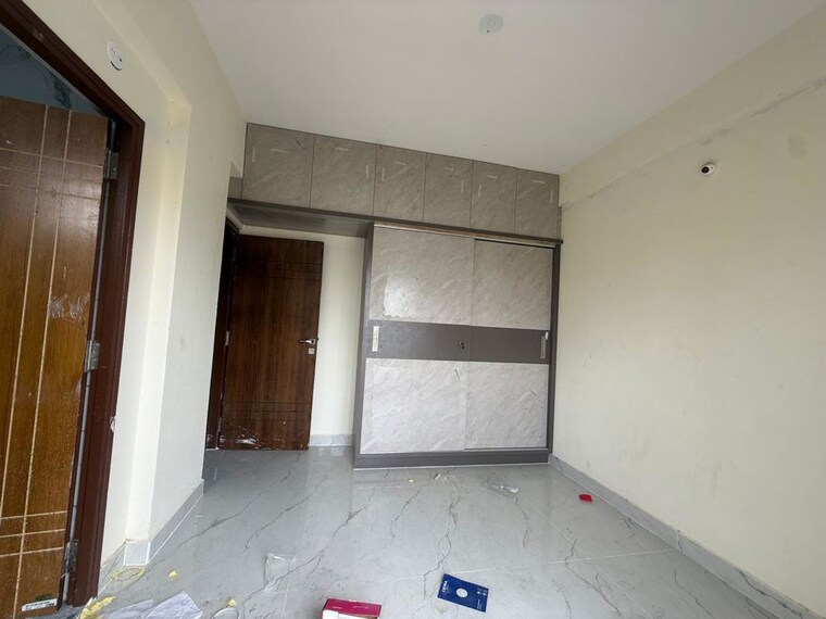 Bathroom, hsr layout 3 Bedroom 1500 Sq.Ft. Apartment In Hsr Layout Bangalore 10604841