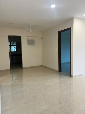 Living Room in 3 BHK Apartment at Chembur – for Rent