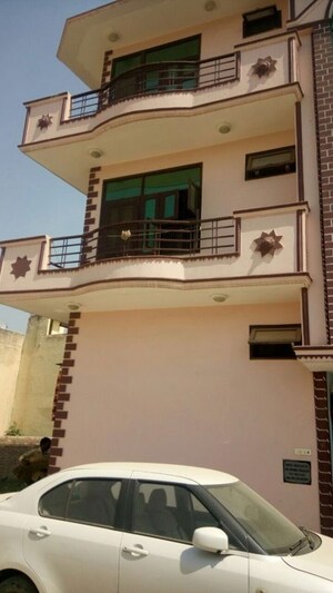 Master Plan in 2 BHK Builder Floor at Sector 23 – for Rent