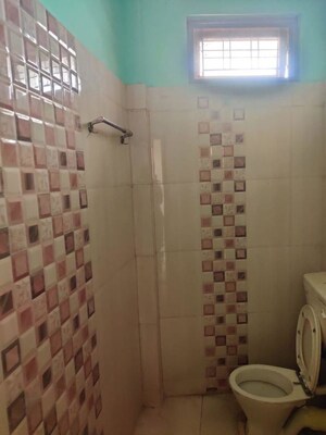 Bathroom in 2 BHK Builder Floor at Sector 23 – for Rent
