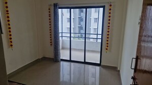 Room in 1 BHK Apartment at Sai Atharva CHS, Wakad – for Rent