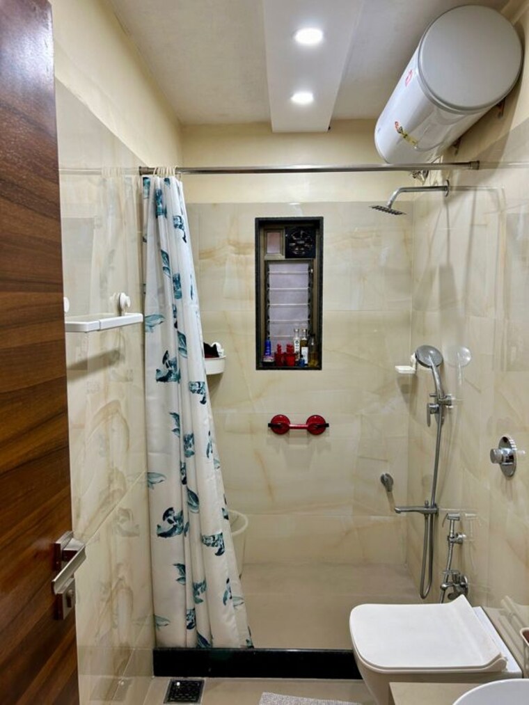 Bathroom, virgo-heights 2 Bedroom 650 Sq.Ft. Apartment In Bandra West Mumbai 10604910