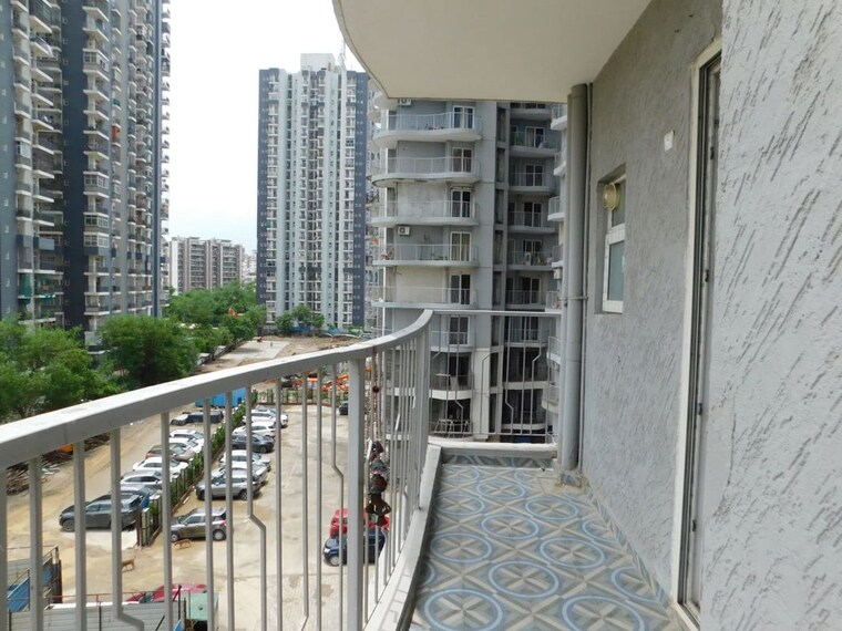 Balcony, indirapuram shakti khand 1 3 Bedroom 1475 Sq.Ft. Apartment In Indirapuram Shakti Khand 1 Ghaziabad 10602867