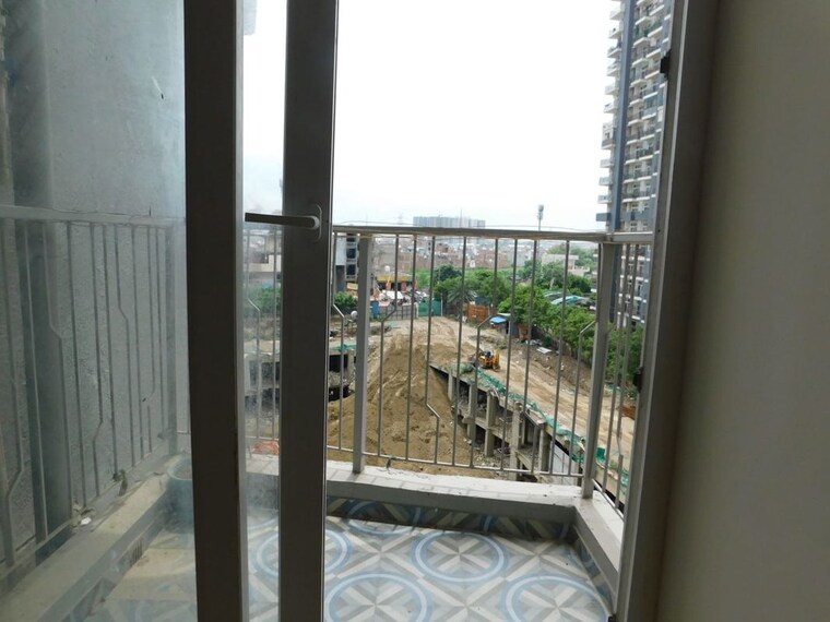Balcony, indirapuram shakti khand 1 3 Bedroom 1475 Sq.Ft. Apartment In Indirapuram Shakti Khand 1 Ghaziabad 10602867