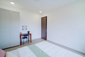 Room in 3 BHK Apartment at Wadhwa The Address Boulevard, Ghatkopar West – for Sale