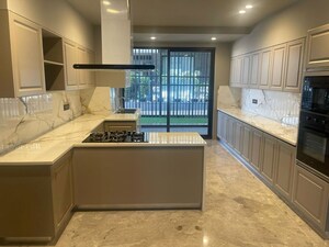 Kitchen in 4 BHK Apartment at DLF Trinity Towers, Dlf Phase V – for Sale