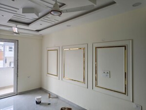 Building Lobby in 3 BHK Builder Floor at Sector 7 – for Sale