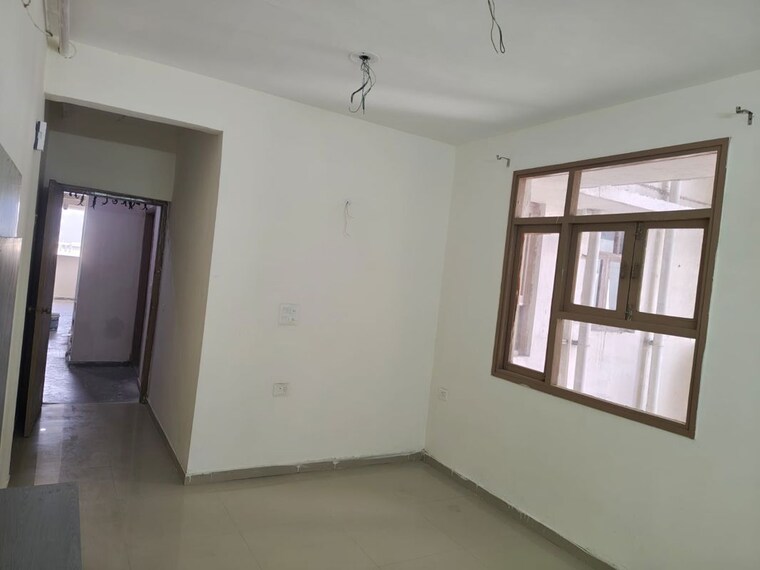 Room, pareena-om-apartments 2 Bedroom 647 Sq.Ft. Apartment In Sector 112 Gurgaon 10604965