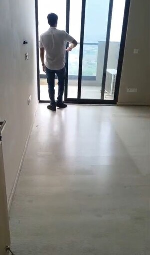 Room in 2 BHK Apartment at M3M Skywalk, Sector 74 – for Rent