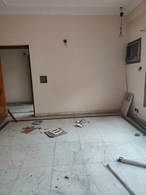 5 BHK Independent House For Sale in Sector 4