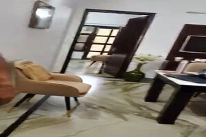 Gym in 3 BHK Builder Floor at Sector 4 – for Sale
