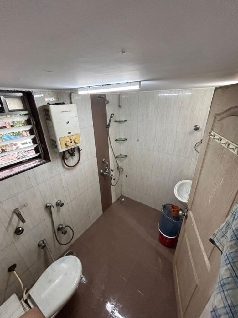 Team Area, kunj-vihar 1 Bedroom 700 Sq.Ft. Apartment In Santacruz East Mumbai 10605011