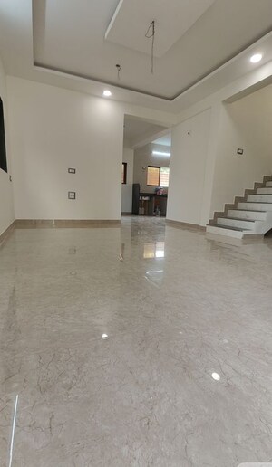 Room in 3 BHK Independent House at Giriz – for Sale