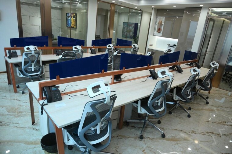 Team Area, parinee-crescenzo Commercial Office Space 3547 Sq.Ft. In Bandra Kurla Complex Mumbai 10605010
