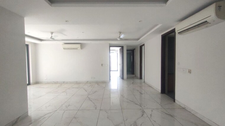 Room, sector 14 4 Bedroom 727 Sq.Yd. Builder Floor In Sector 14 Gurgaon 10605027