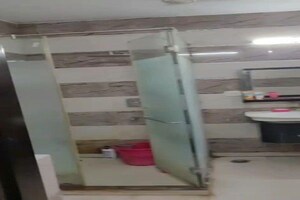 Bathroom in 3 BHK Builder Floor at Sector 14 – for Sale