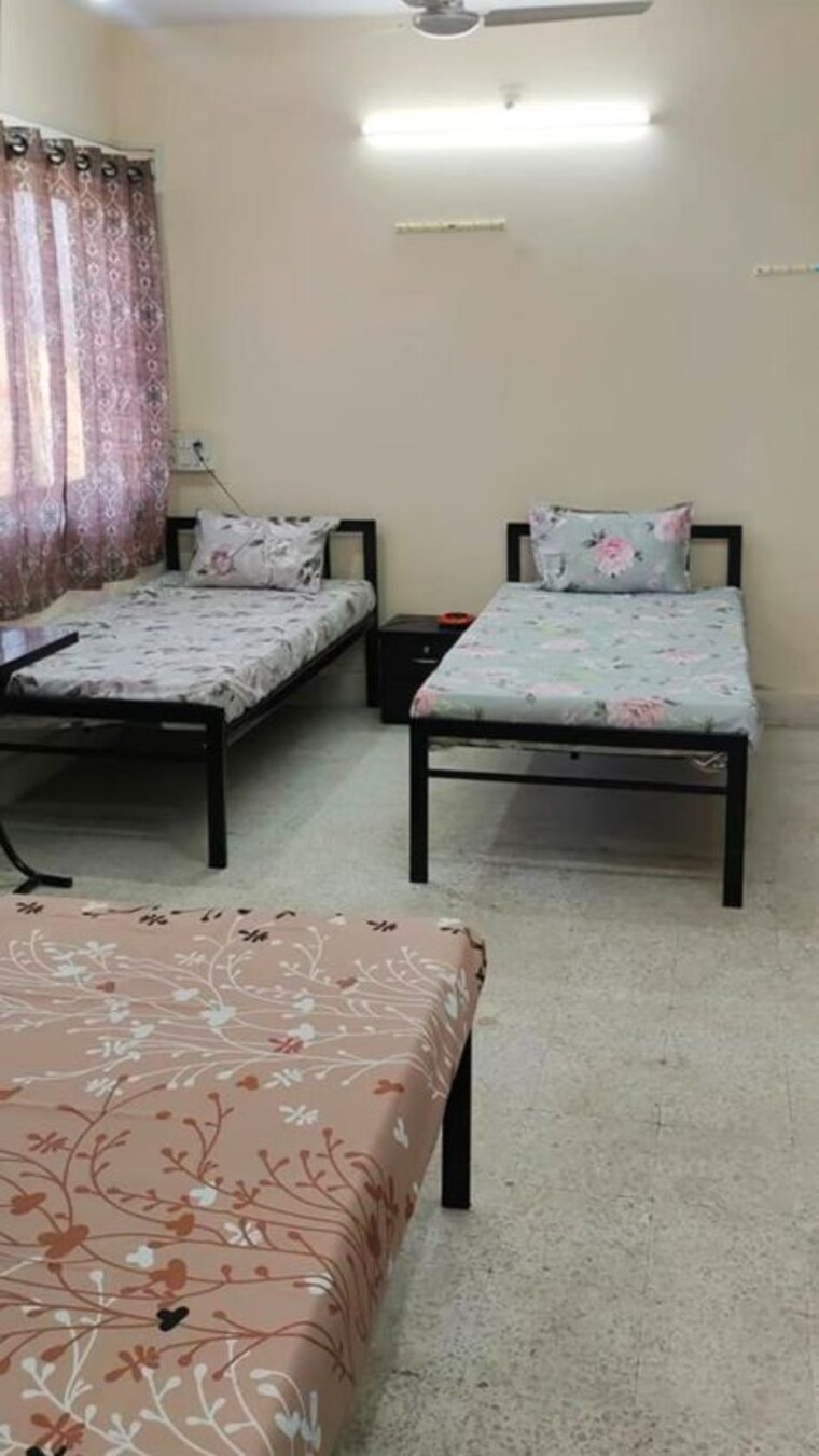 Bedroom, bhandup east Pg For Boys & Girls In Bhandup East 10605040
