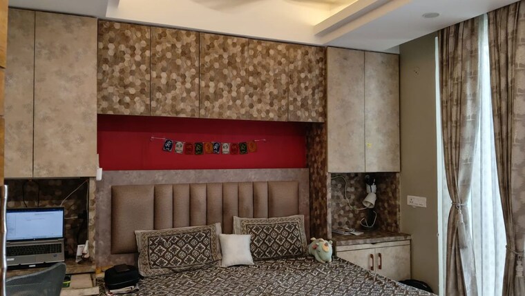 Bedroom, sector 15 3.5 Bedroom 268 Sq.Yd. Builder Floor In Sector 15 Gurgaon 10605057