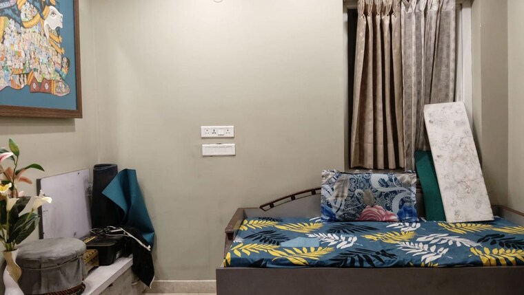 Bedroom, sector 15 3.5 Bedroom 268 Sq.Yd. Builder Floor In Sector 15 Gurgaon 10605057